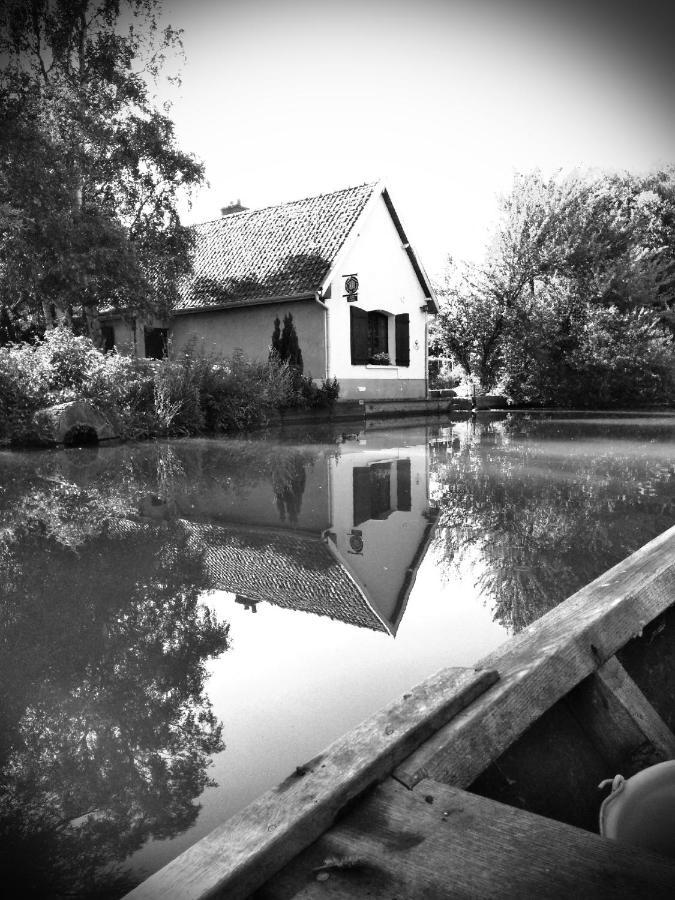 La Flandre Entre Plaine, Mer Et Marais Rubrouck Exterior photo
